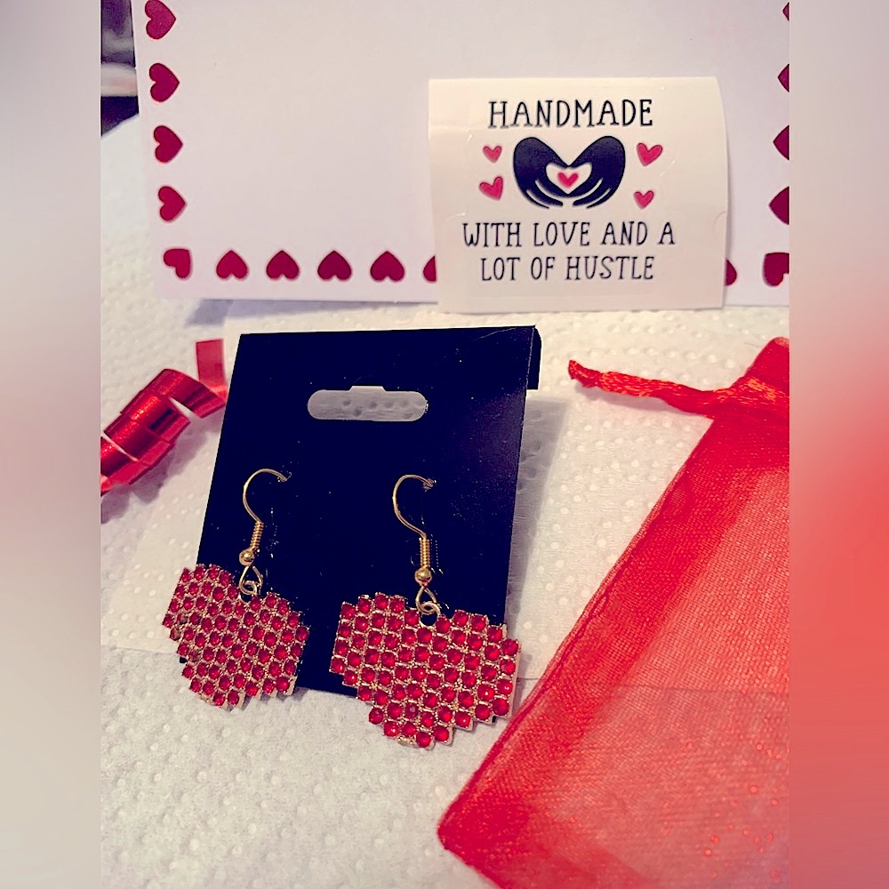Heart Dangle Earrings Rhinestone Crystal Red Handmade Gift Love Valentines NEW - Picture 1 of 11